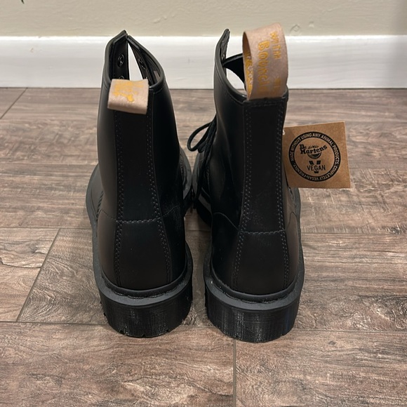 DR. MARTENS 1460 MONO SMOOTH VEGAN LEATHER LACE UP BOOTS MENS - Picture 3 of 4